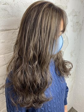 プライズ アイリス 池袋東口店(prize Iris) 白髪ぼかしハイライト、脱白髪染め、グレージュ