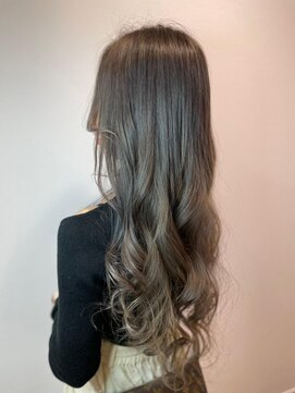 ジュジュル 稲毛本店(jujur) 透明感カラー/ロング/カーキグレージュ/大人かわいい【稲毛】