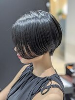 ジエクト 本店(The Ect)&nbsp;ハンサムクールショート×大人スタイル×ネイビーハイライト