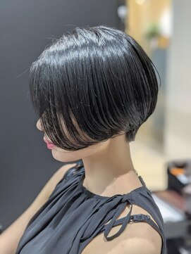 ジエクト 本店(The Ect) ハンサムクールショート×大人スタイル×ネイビーハイライト