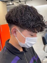 波巻きスパイラルパーマ　刈り上げツーブロック