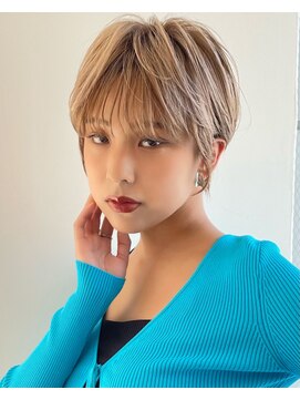 イヴォークトーキョーオーサカ(EVOKE TOKYO osaka) シースルーバング×抜け感ショート