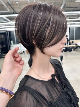 ジル ブラン 福岡(JIL BLAN) ハイライトレイヤーカットショートボブイルミナカラー天神大名