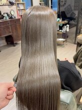 ダメージレスオイルカラー×髪質改善トリートメントで艶も手触りも思いのまま
