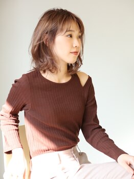 キッカ 千葉中央店(CHICCA)の写真/【お得×高技術で自分史上最高Styleに】《カット+コラーゲンカラー+ジェミールフランTR¥8000》千葉中央