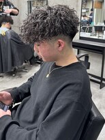 イーラ(era) バロックパーマツイストスパイラルパーマメッシュマッシュ束感