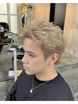 コワファースト長崎シャンプーボーイ 2nd(COIFF1RST 長崎 SHAMPOO BOY)&nbsp;スパイキーショートミルクティーベージュブリーチメンズカラー