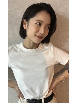 ミルクヘアー(MILK HAIR) 大人黒髪20代30代40代丸み前下がりショートボブ