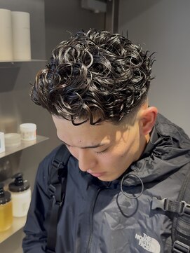 グルーマーズクレッジ 渋谷店(GROOMER/S CREDGE) メンズ/スパイキーショート/フェード/ニュアンスパーマ