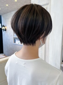 福山人気20代30代40代くびれシルエットショートヘア骨格補正小顔