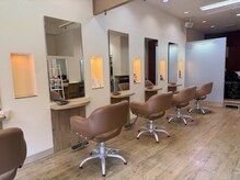 レンニョ(RenNyo)の雰囲気（店内は落ち着いた雰囲気の店内です。）