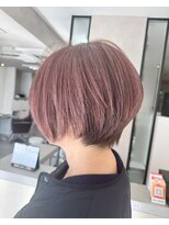 ホワイトストーン WHITE STONE くすみピンクの丸みショートボブ似合わせカット