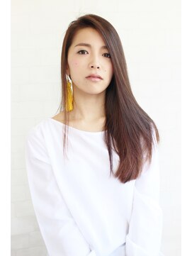 ココ 鷹匠(COCO) 大人ストレート　ストレート/白髪染め/ヘッドスパ/リタッチ