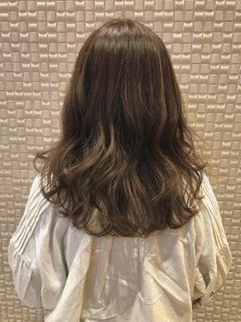 オリーブスバイネオリーブ(Olive's by neolive) 【新宿 Olive’s by neolive】メルトベージュ