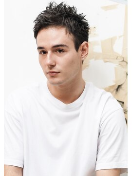 メリケンバーバーショップ フクオカ(MERICAN BARBERSHOP FUK) かき上げヘアショートレイアーくせ毛風パーマコンマヘアa3