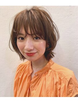 マグノリア オモテサンドウ(MAGNOLiA Omotesando) 毛先パーマで作る抜け感ヘア・・・HINATA