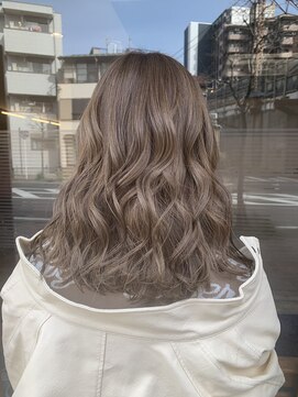 ダスク 武蔵小杉(dusk) ベージュ