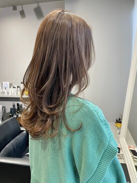 フュチュールヘアー(futur hair) 美髪大人のロングレイヤーstyle