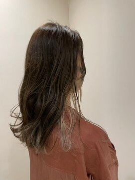 テイラー(Taylor) 【Taylor】大宮　インナーミルクティー×ゆる巻ウェーブ