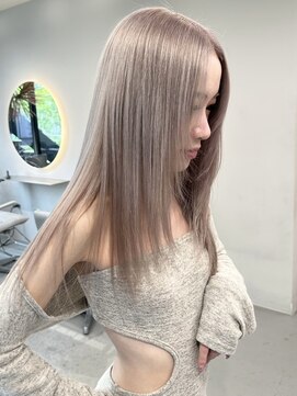 ソル ジングウマエ(SOL JINGUMAE) ホワイトベージュカラーダブルカラーグレージュカラーブリーチ