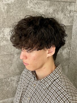 ニアウ 伊勢崎連取店(Niau) 波巻きスパイラルパーマツイストスパイラルパーマシャドウパーマ