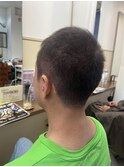 《見附　今町》大人メンズ　ボウズヘア