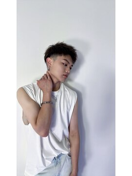 キング 高槻(K!ng) 縮毛矯正髪質改善ハイライトレイヤーカット高槻美容室エクステ