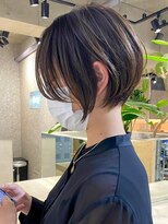 アトリエコア(Atelier Coa)&nbsp;ショートカットくびれショート前下がりボブベージュカラー40代