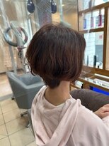 スタジオ アルファプラス 日暮里店(studio α+)&nbsp;ステップボーンカットカットボブショートハイライト白髪ぼかし