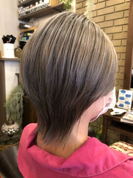 ハローズ(HELLOWS) #ウルフ#ウルフカット#ショート#ハンサムショート