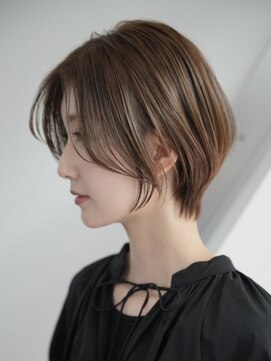 エリマ 横浜西口(elima) 横浜西口大人ショートボブくびれショートヘア切りっぱなしボブ