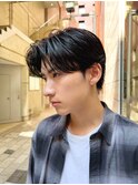 センターパート縮毛矯正フェザーパーマブルーブラック