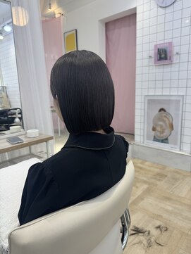 シロコウベ(shiro.kobe) 【山本晴日】bob 元町/三宮/神戸