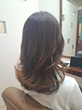 ロマン バイ ルームス(浪漫 by ROOMS) 顔まわりレイヤー/レイヤー/ミディアム/20代/30代/40代/戸塚