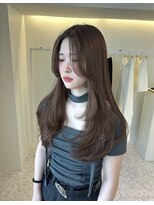 ラヴィ(Lavie)&nbsp;ハイライトカラーミルクティーベージュレイヤーカット