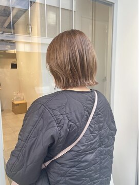 ソア(soa) ブリーチなしダブルカラー/ブラウンベージュ/くびれヘア