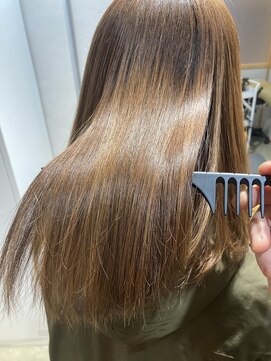 ユーリカ リチェルコ 四天王寺前夕陽ケ丘店 縮毛矯正/酸性ストレート