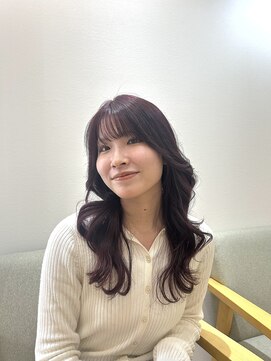 シーナ(scena) 光に透けるボルドーカラー