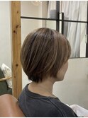 バッサリショート/ミルクティーブロンド/ダークブルー/四街道