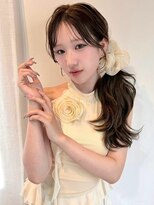 アンニュ(annuy) ダークブラウン 髪質改善 顔周りカット 20代 顔周りレイヤー