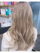 シーク 天神(SEEK)&nbsp;【SEEK茶木】ホワイトブロンド★ハイトーンカラー