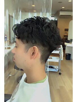 リーフ(Re-F) 大人スパイラルパーマ