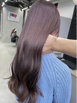 キラ 原宿(KILLA) 黒髪カタログ/グレーベージュ/レイヤーロング/アッシュカラー