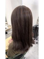 ナビバイケンジ(NaVI by KENJE)&nbsp;ブリーチなし透明感グレージュ