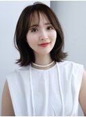 2ぱっつん前髪流し前髪鎖骨ミディアムボブ耳かけボブパーマ小顔