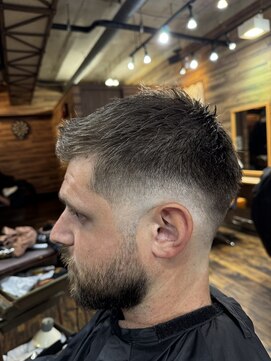 ロカフェローズ 横浜 桜木町(LOCA FELLOWS) スキンフェード/関内・桜木町