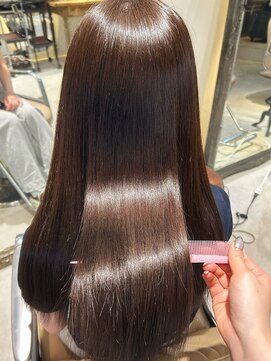 トリア(the tria) 【chika】シンデレラトリートメント×艶ブラウン