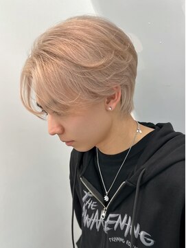 ステン(sten) 柔らかいピンクハイベージュ×ハンサムショート