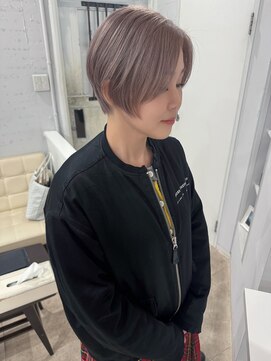 シー ヘアデザイン(see hair design) ミルクティーグレージュ
