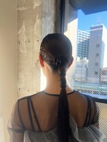 ネウィ 天王寺(newi)&nbsp;タイトヘアアレンジ・韓国ヘア・イベントやお呼ばれに。
